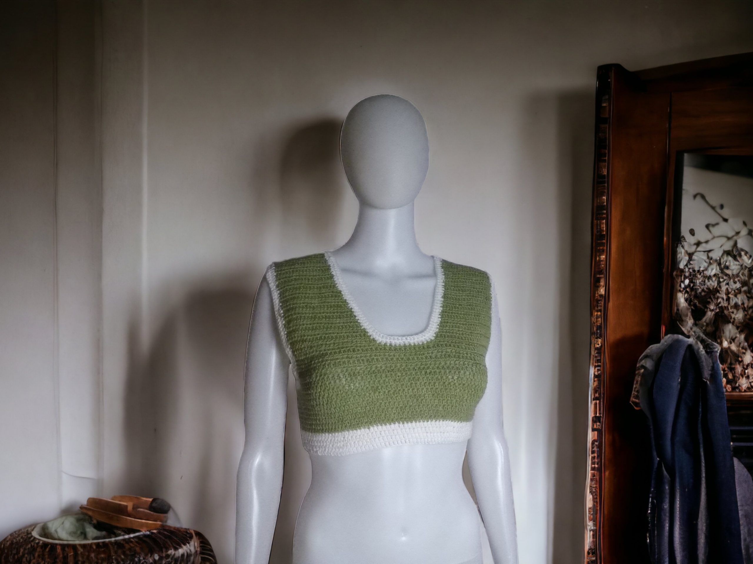 W_36_C_Green_ Vest